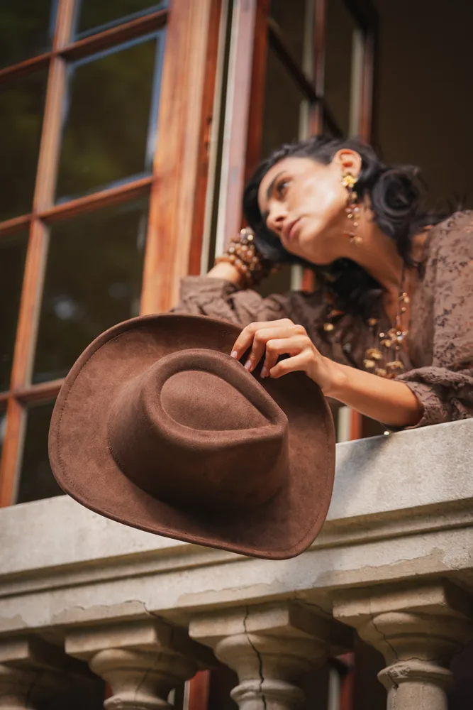 SOMBREROS